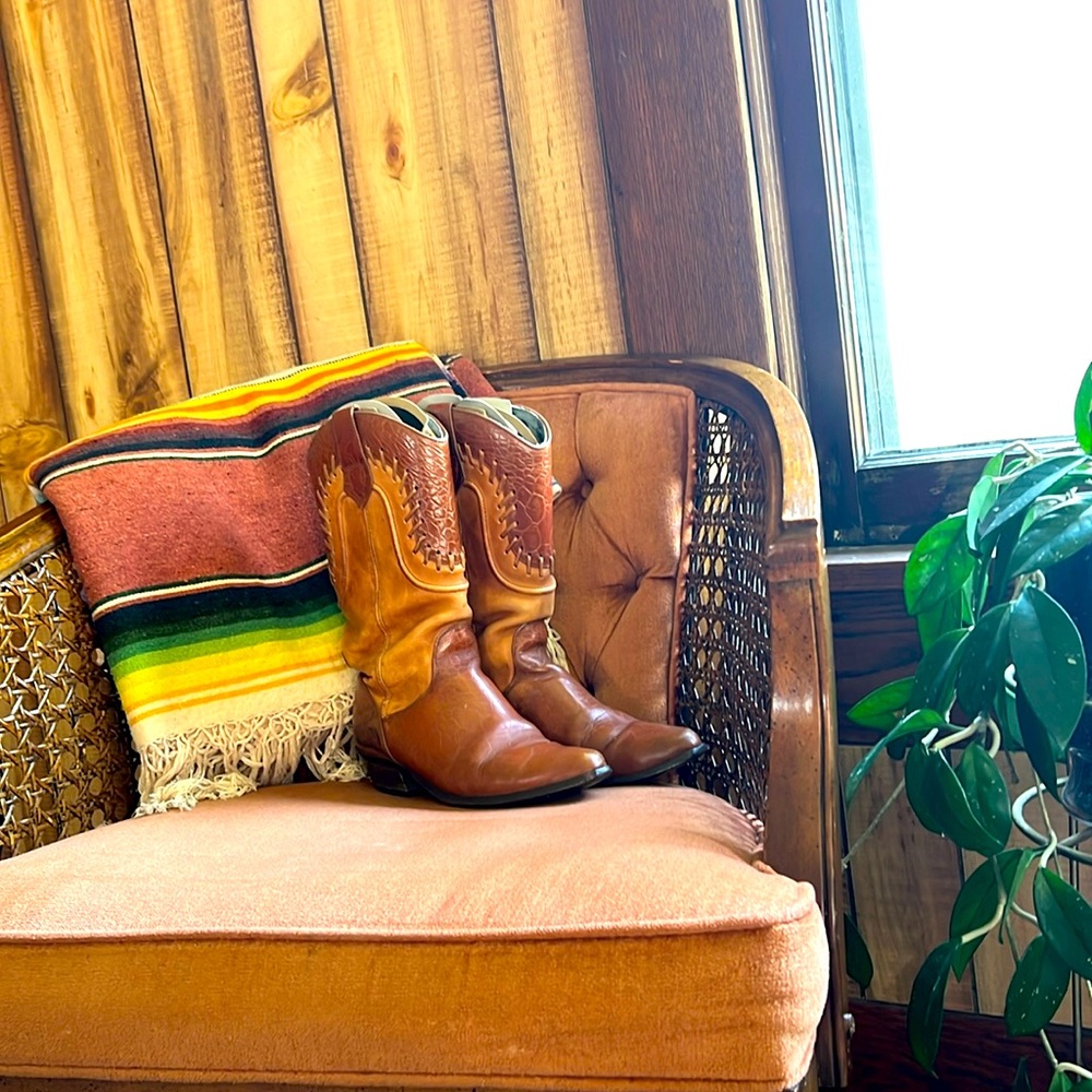 VTG Leather Dingo Cowboy boots